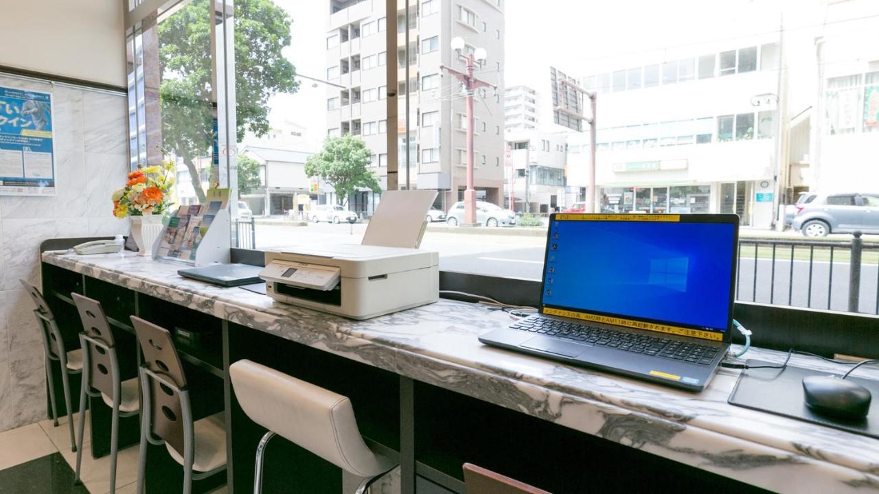 Toyoko Inn Nagoya-Eki Sakuradori-Guchi Honkan Exterior photo