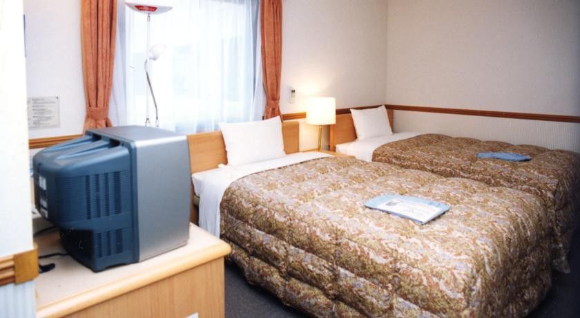 Toyoko Inn Nagoya-Eki Sakuradori-Guchi Honkan Exterior photo