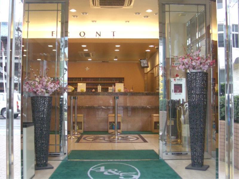 Toyoko Inn Nagoya-Eki Sakuradori-Guchi Honkan Exterior photo